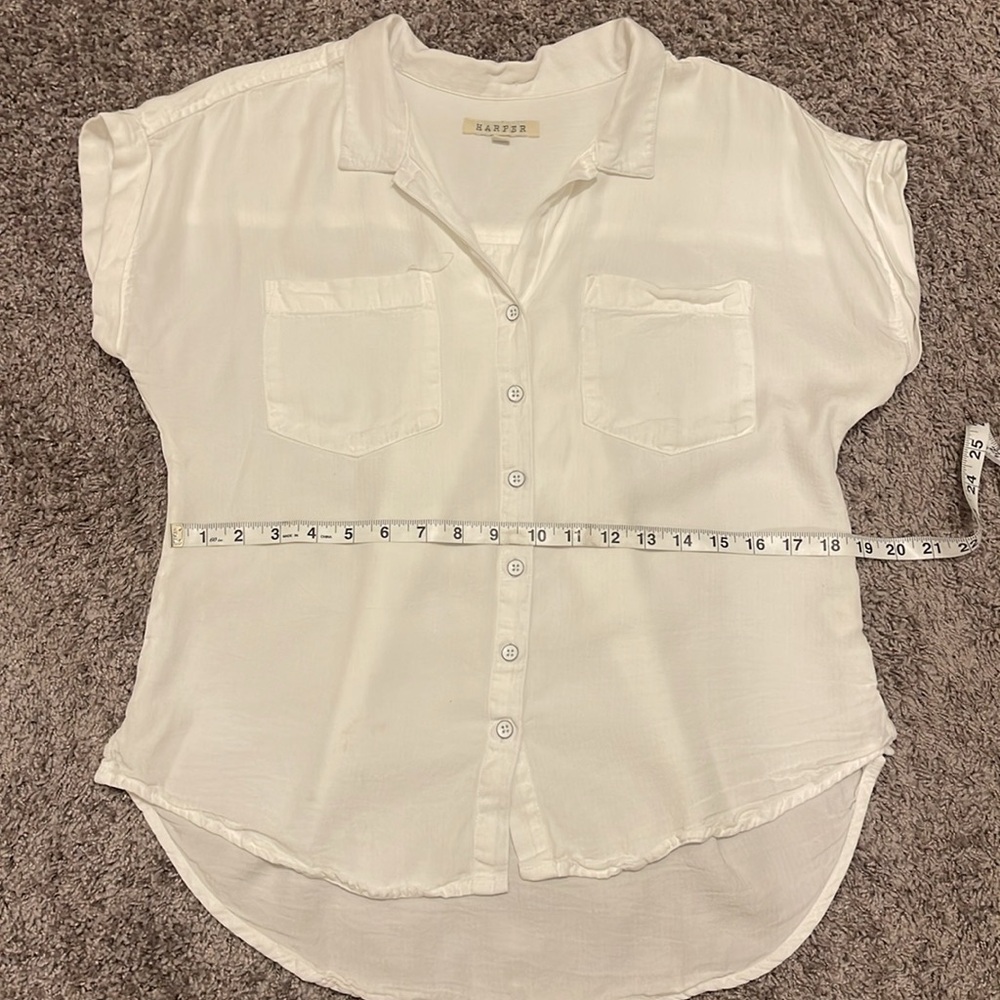 Women's Harper White Short-Sleeve Button Down - Picture 10 of 11
